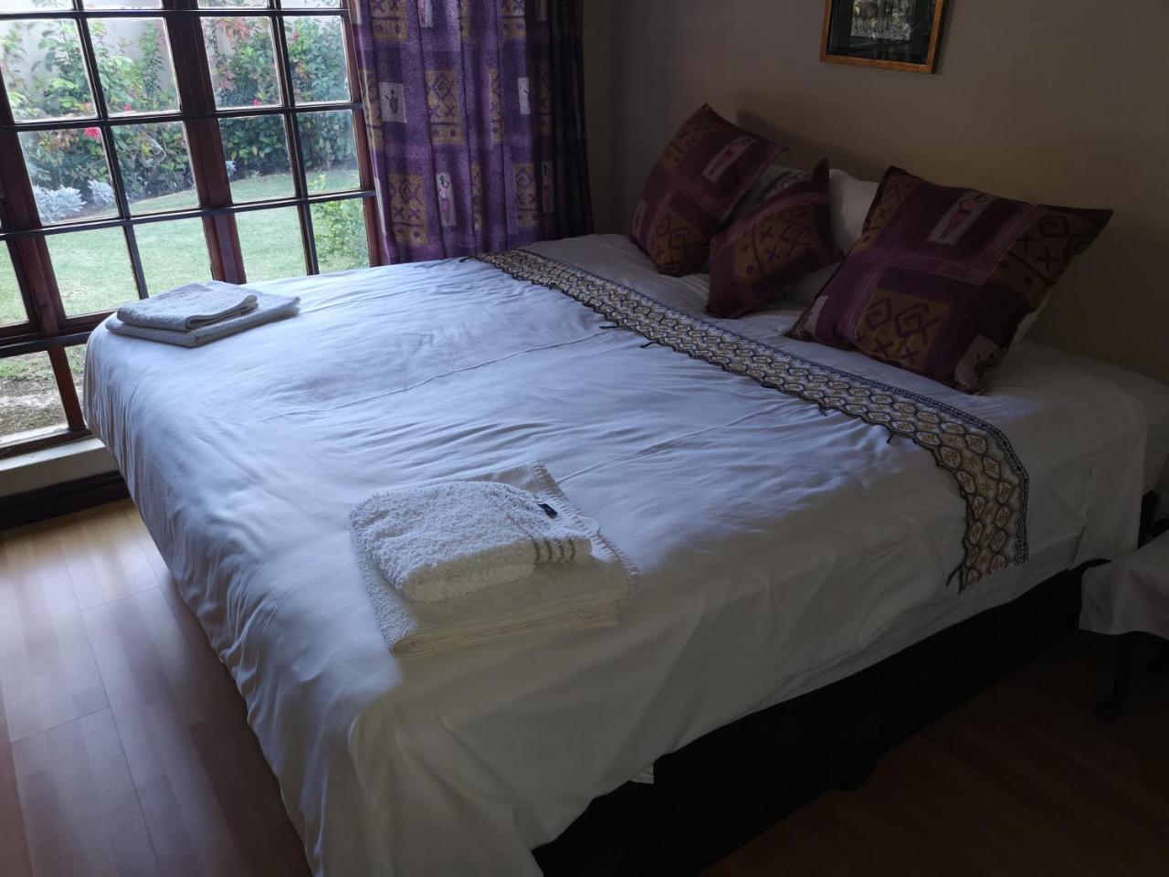 Ekhaya Guest House Баллито Экстерьер фото